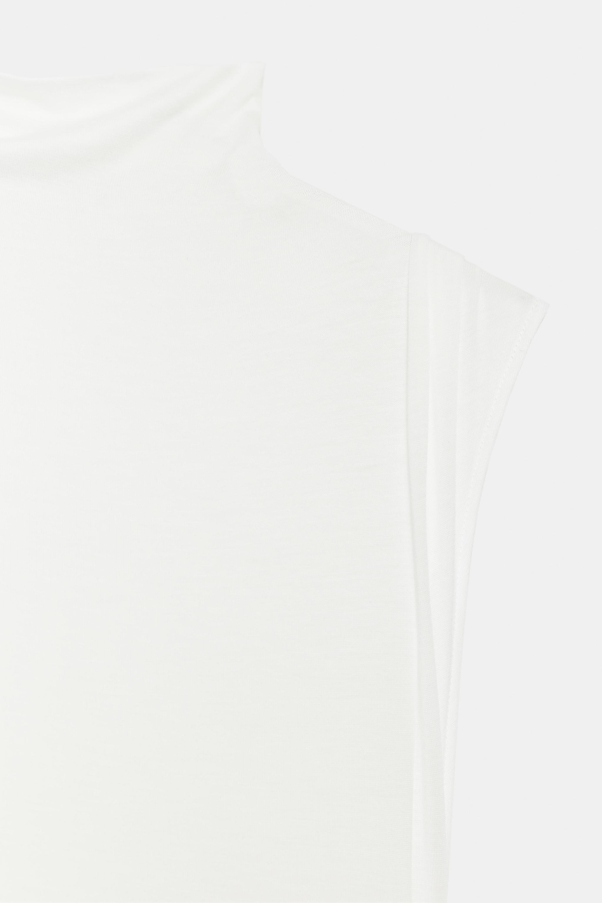 TOP ASYMÉTRIQUE DRAPÉ